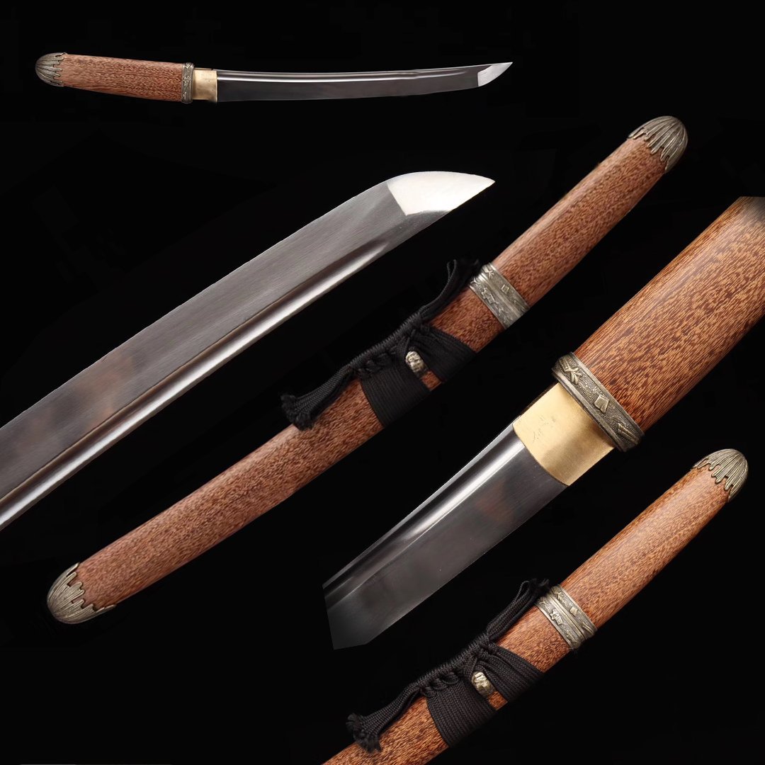 Rosewood Saya Tanto